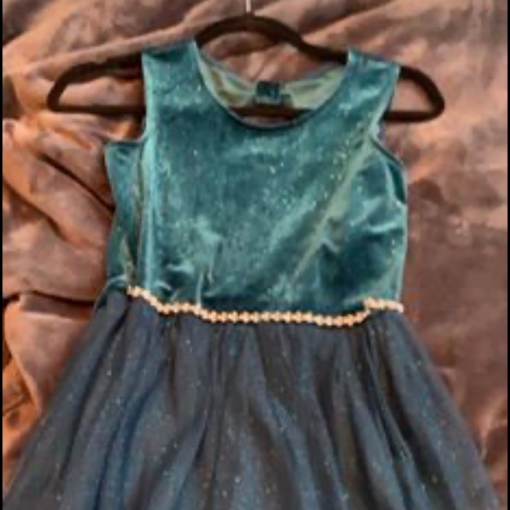 Girls Xmas dresses